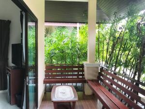 Uma varanda ou terraço em Ao Nang, Bang-On Resort