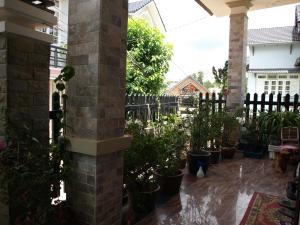 Balkón nebo terasa v ubytování Villa Du lịch HUY HOÀNG