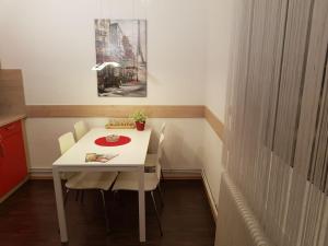 Zdjęcie z galerii obiektu Garden Apartment Donau-City (P&R) w Wiedniu