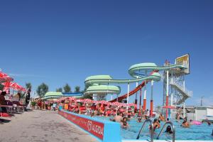 Bazén v ubytování Hotel Lara nebo v jeho okolí