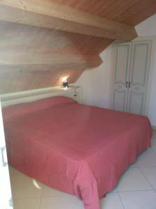 Ένα ή περισσότερα κρεβάτια σε δωμάτιο στο Hotel Lara