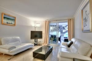 Area tempat duduk di Cannes, bd d'Alsace