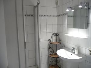 Koupelna v ubytování BTSD58002-FeWo-Stranddistel-III