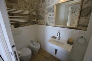 Koupelna v ubytování I grilli b&b + 29 fotografií