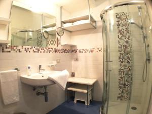 A bathroom at GoodStay Al 14 (monolocale)