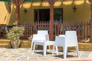 A patio or other outdoor area at Il Poggio del Mare