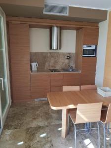 Kuchyňa alebo kuchynka v ubytovaní Di Toscana Holidays