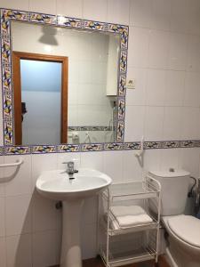 Ett badrum på Alojamientos El Horno