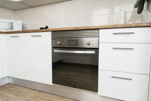 A kitchen or kitchenette at Mirador De Puerto