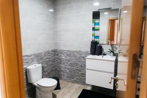A bathroom at Mirador De Puerto