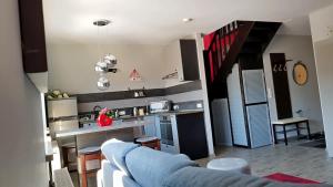 Kuchyňa alebo kuchynka v ubytovaní Apartament Podkowa z widokiem na Giewont