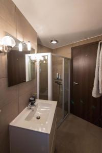 Kúpeľňa v ubytovaní Villa Oliva Rodos