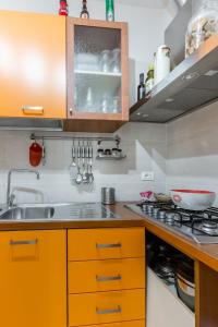 Una cocina o zona de cocina en Calabernardo Home Malacala