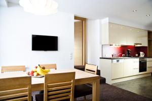 Kuchyň nebo kuchyňský kout v ubytování Apart Ingrid + 26 fotografií