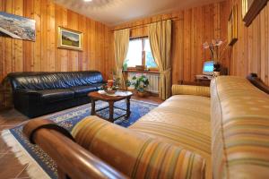 Foto dalla galleria di Family Apartments Le Chalet a Champoluc