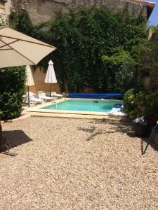 Bazén v ubytování Provence Haus nebo v jeho okolí