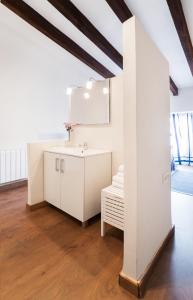 Gallery image of Victoria Site-Mercat Central in Valencia