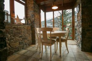 Nespecifikovaný výhled na hory nebo výhled na hory při pohledu z bed and breakfast