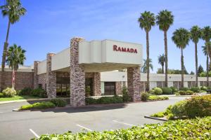 a rendering of the front of a ramsania building at Ramada by Wyndham Sunnyvale/Silicon Valley in Sunnyvale