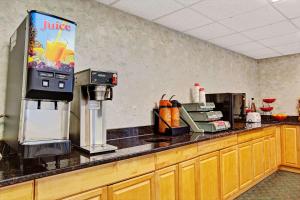 Gallery image of Ramada by Wyndham Parsippany in Parsippany