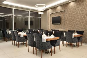 TV a/nebo společenská místnost v ubytování Ramada Hotel by Wyndham Edirne