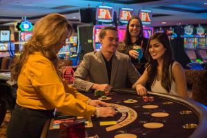 Επισκέπτες που μένουν στο Golden Nugget Laughlin
