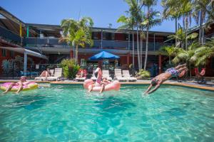 Swimming pool sa o malapit sa YHA Cape Byron, Byron Bay