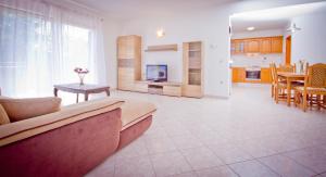 Küche/Küchenzeile in der Unterkunft Holiday Home Vinac