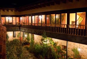 Vonkajšia záhrada v ubytovaní La Casa del Filandón- HOTEL RURAL