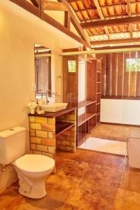Koupelna v ubytování Refugios Parajuru - Chalet la Garagem