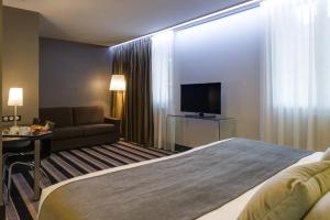 Galeriebild der Unterkunft Hôtel Le Châteaubriant in Châteaubriant + 22 Fotos