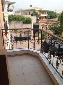 Μπαλκόνι ή βεράντα στο Bastos'Appart YAOUNDE