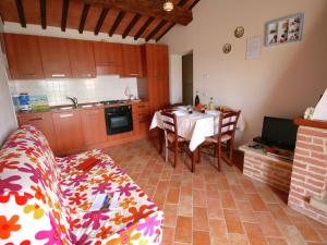 Gallery image of Gorgeous Cottage in Asciano with Swimming Pool in Asciano