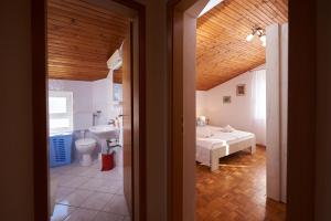 Gallery image of Apartments Lara in Stobreč +46 photos