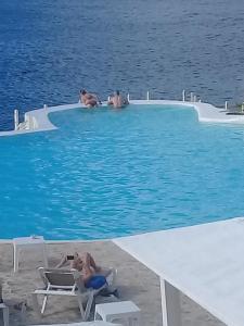 Bazén v ubytování Habitacion en Sol Dominicus solo adultos nebo v jeho okolí