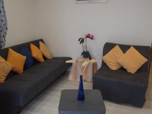 Posedenie v ubytovaní Apartments Marko Novigrad