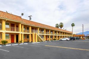 聖貝納迪諾的住宿－Econo Lodge San Bernardino I-215，相簿中的一張相片