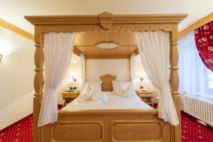 Gallery image of Hotel Italia in Castello di Fiemme +51 photos