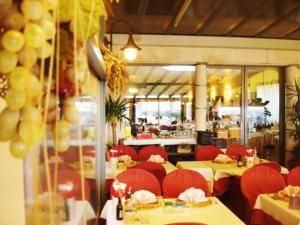 Restaurace v ubytování Hotel Ristorante Miralago