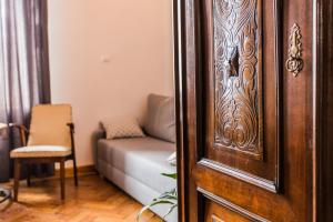 Posedenie v ubytovaní Lovenovsky Apartments
