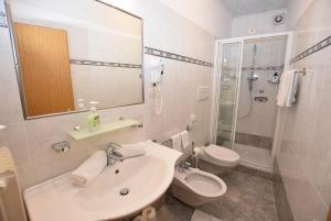Koupelna v ubytování Hotel Gstatsch