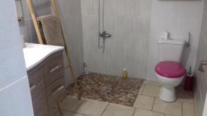 Een badkamer bij Ilet Blanc