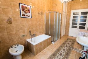 Koupelna v ubytování B&B Pereuka