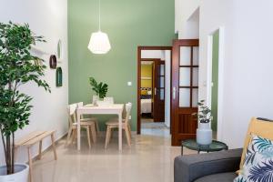 Posedenie v ubytovaní Apartamentos Diaber Gerona 22