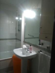RESOLANA 2, Sevilla, Spain - Booking.com