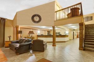 Posezení v ubytování Days Inn by Wyndham Cheyenne