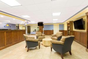 Gallery image of Days Inn by Wyndham Raleigh-Airport-Research Triangle Park in Morrisville