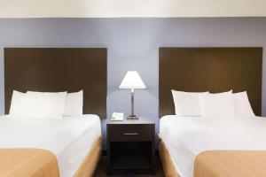 Fotografie z fotogalerie ubytování Days Inn by Wyndham Wilkes Barre v destinaci Wilkes-Barre + 23 fotografií