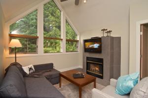 Gallery image of Twin Peaks Resort by Whistler Vacation Club in Whistler