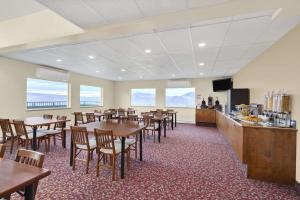 Gallery image of Days Inn by Wyndham Kamloops BC in Kamloops